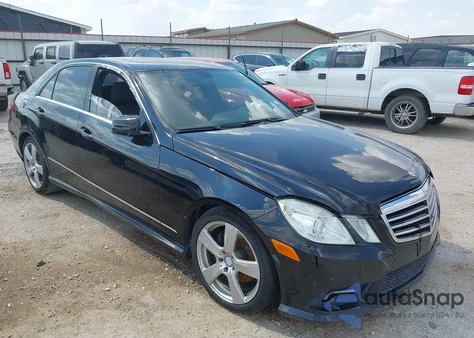 2011 Mercedes-Benz E 350 4Matic из США, поврежденный, VIN WDDHF8HB4BA444345